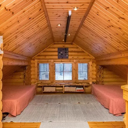 Vaeinaemoeinen By Interhome *